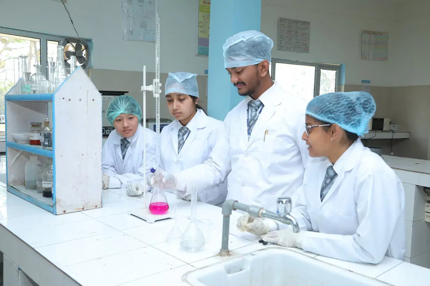 DBUU, DBIT Academic photo 13